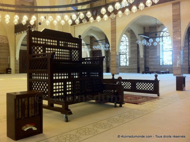 La grande Mosquée de Bahreïn est ouverte de 9h à 16h tous les jours sauf le vendredi La grande Mosquée de Bahreïn est ouverte de 9h à 16h tous les jours sauf le vendredi