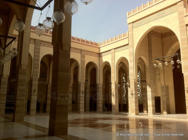 En visitant la grande Mosquée de Bahreïn vous pourrez prendre toutes les photos que vous voulez En visitant la grande Mosquée de Bahreïn vous pourrez prendre toutes les photos que vous voulez