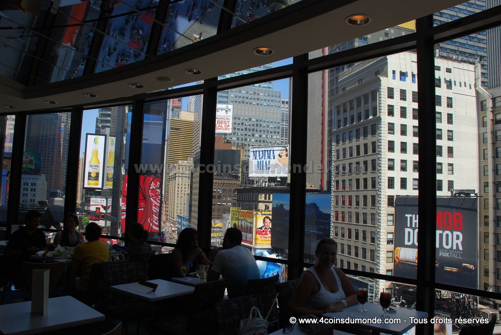 Une vue incomparable sur Times Square et calme ! La meilleure vue de Times Square