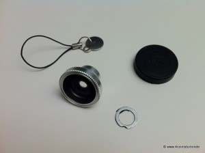 Le Fisheye et les accessoires livrés avec.