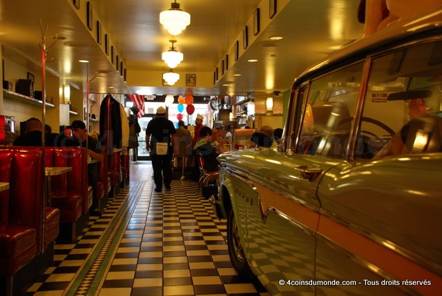Restaurant-annees-50-San-Francisco-Diner 4