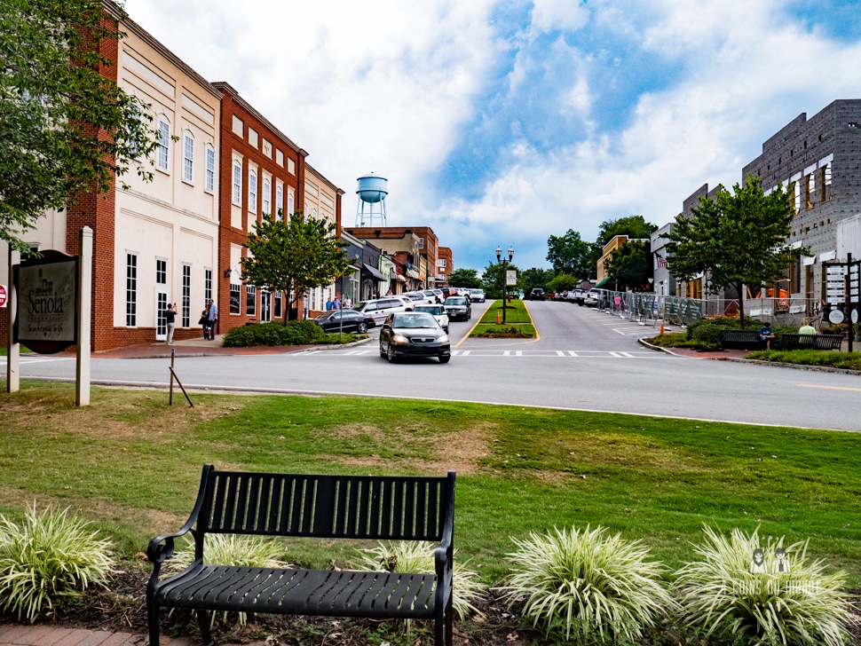 La rue principale de Woodbury The walking dead