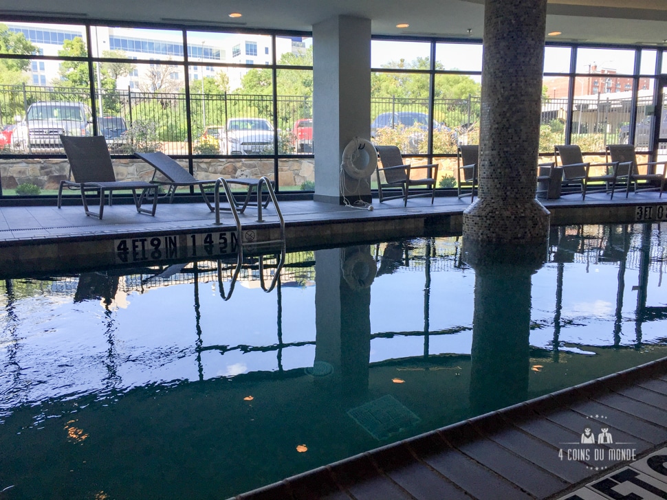 avis holiday inn oklahoma city